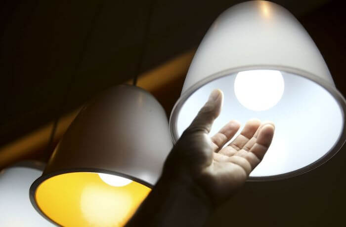 Conta de luz deve subir em média 12% em todo país. NE vai pagar 17% mais caro