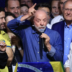 Após reeleição, Lula promete ampliar educação integral e reforçar o Pé-de-Meia